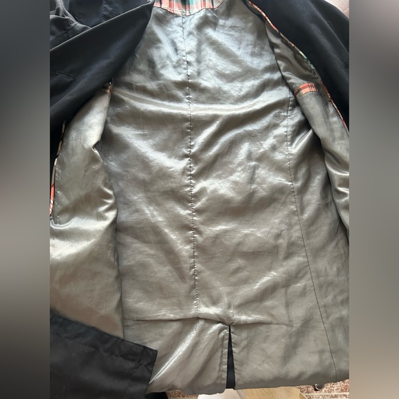 Black Double-Breasted Trench Coat - Picture 5 of 8